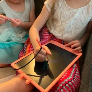 grandkids drawing on the colorful lcd drawing tablet